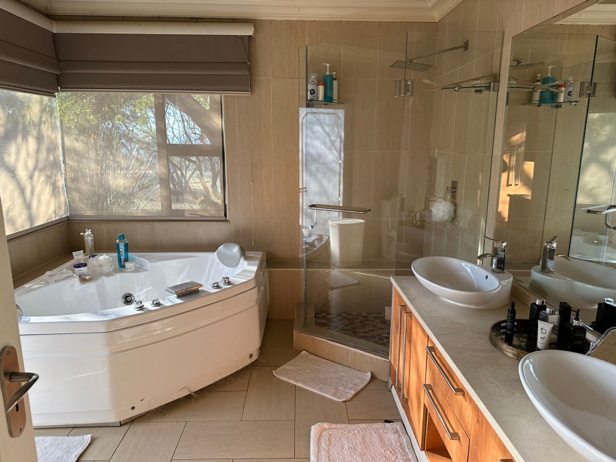 10 Bedroom Property for Sale in Broederstroom North West